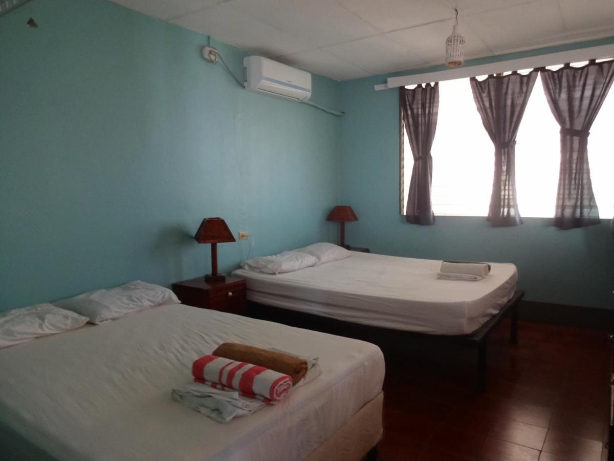Harvest House Nicaragua Hotel León Esterno foto
