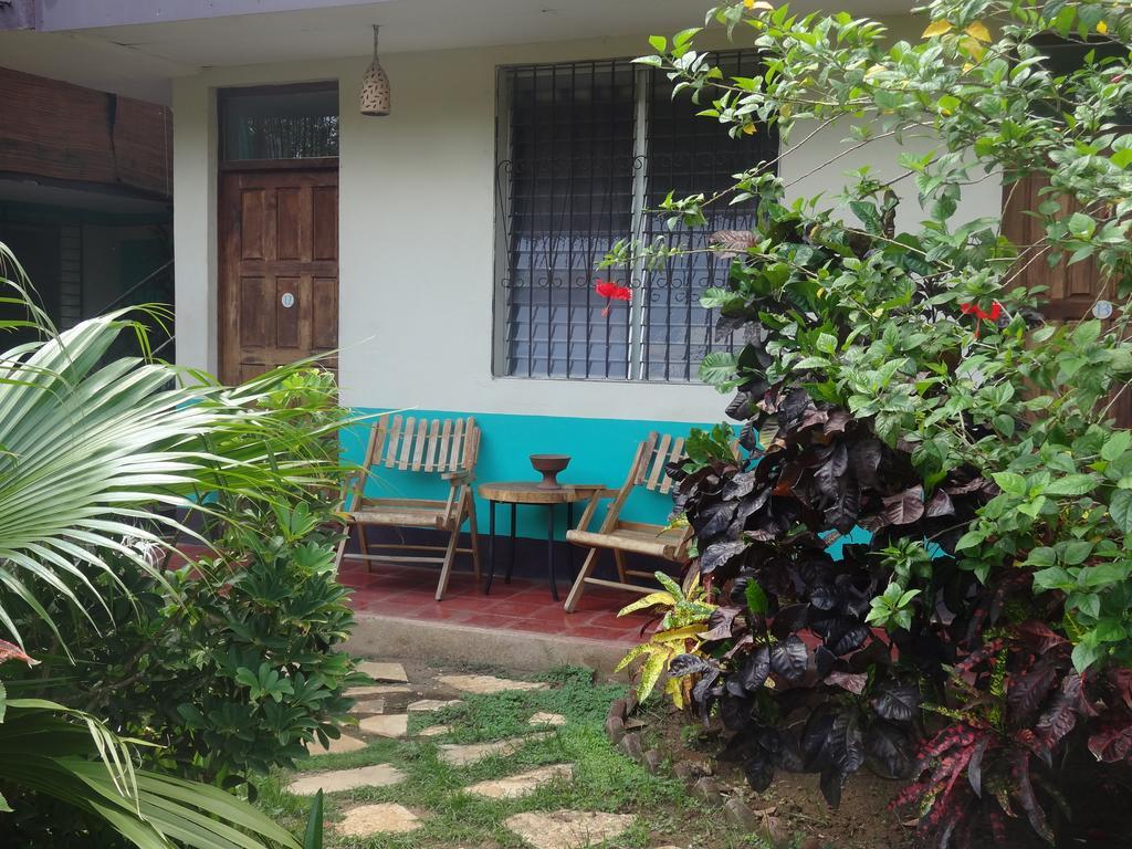 Harvest House Nicaragua Hotel León Esterno foto